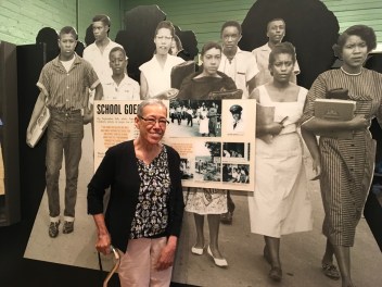 20170501_153210320_iOS