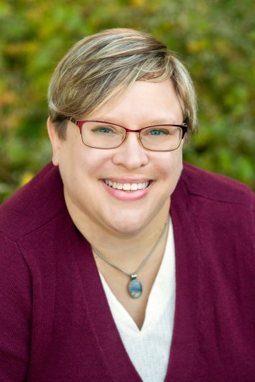 2022Headshots_0445FinalBlue